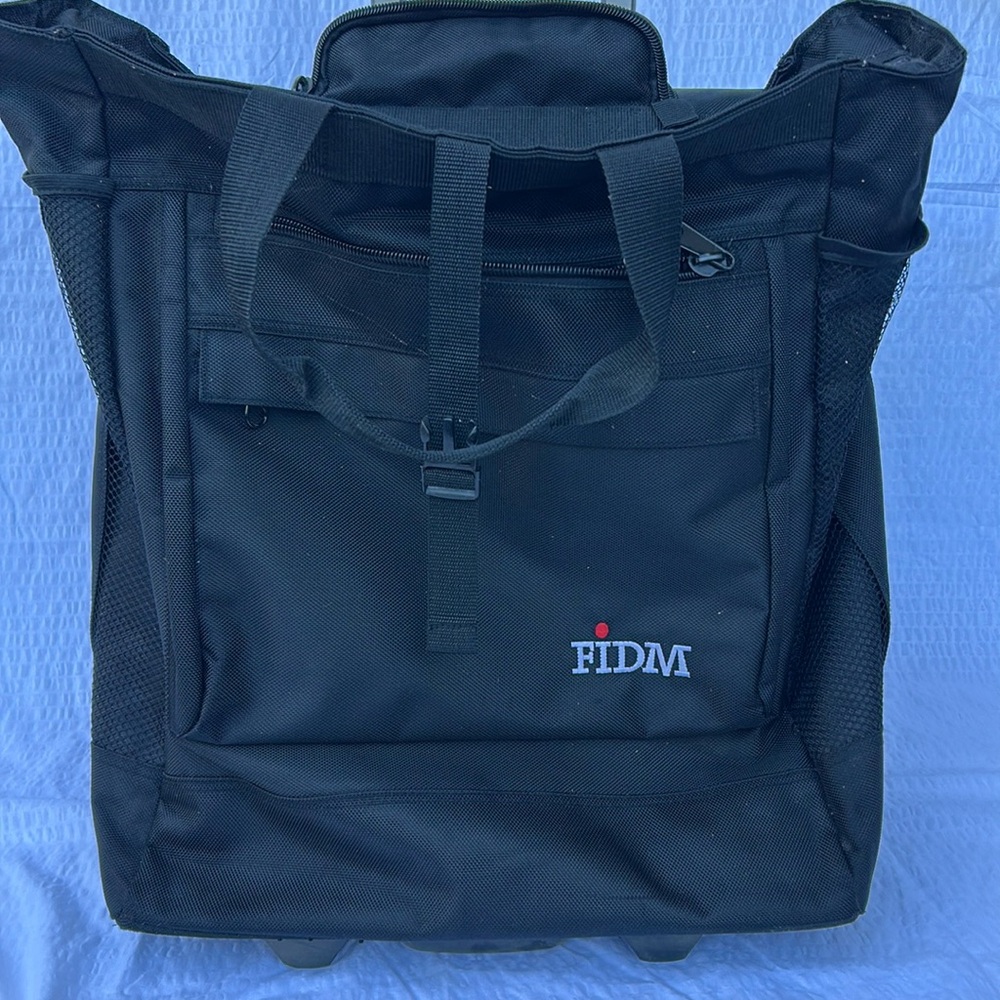 FIDM rolling tote